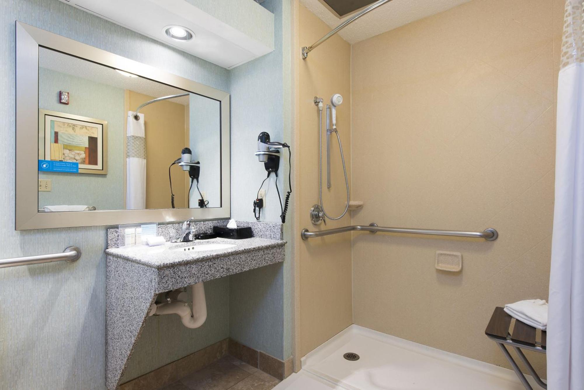 Hampton Inn & Suites Kokomo Esterno foto